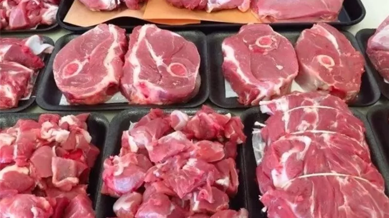 البتلو بـ 340 جنيهًا.. أسعار اللحوم اليوم الإثنين 23 يونيو 2025