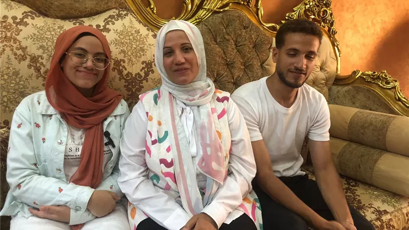 الأولى على الشهادة الإعدادية بالإسماعيلية: طموحي أكون طبيبة صيدلانية (خاص)