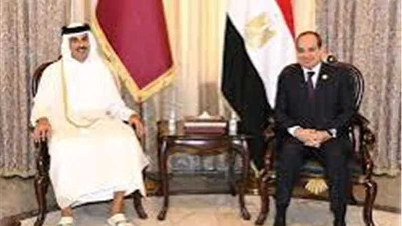 السيسي يؤكد دعم مصر لسيادة قطر ويثمن دورها العسكري والدبلوماسي