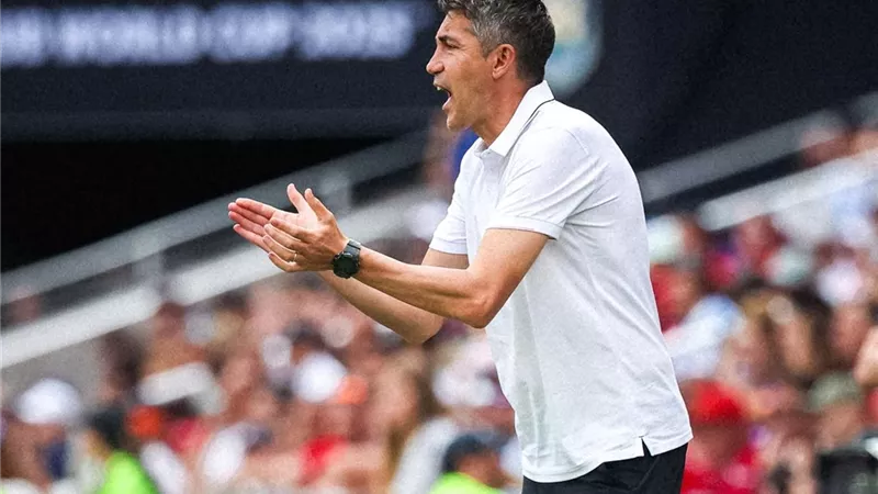 دي ماريا يقود تشكيل بنفيكا أمام بايرن ميونخ في كأس العالم للاندية 2025