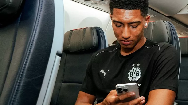 بروسيا دورتموند يقسو على ماميلودي صن داونز بثلاثية في الشوط الأول 
