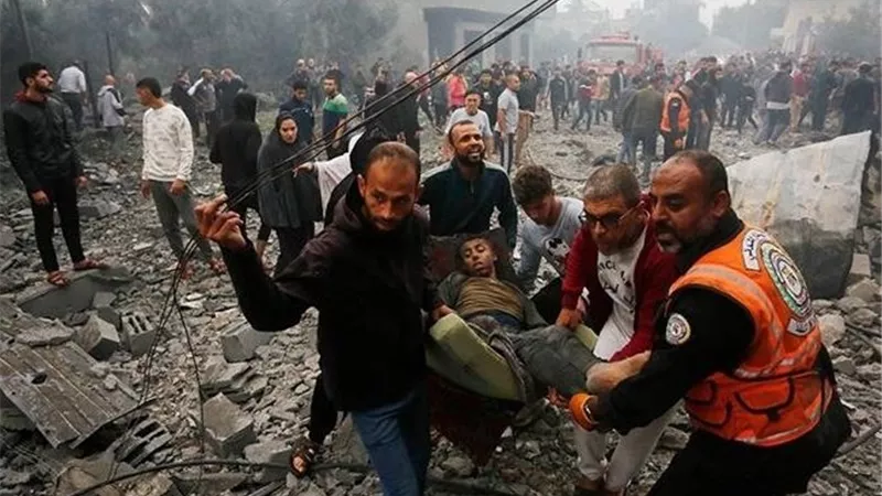 إعلام فلسطيني: جيش الاحتلال ينسف منازل سكنية وسط خان يونس جنوبي غزة