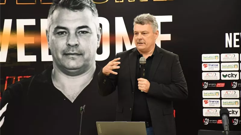اتحاد اليد يقدم المدير الفني الجديد للمنتخب في مؤتمر صحفي
