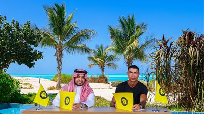 رسميًا.. رونالدو يجدد تعاقده مع النصر السعودي لمدة موسمين