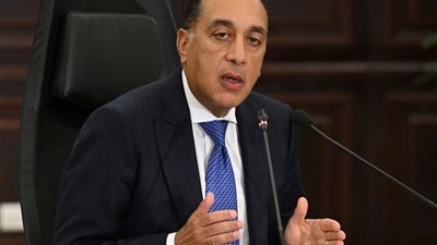 مدبولي يهنئ الرئيس السيسي بالذكرى الـ12 لثورة 30 يونيو