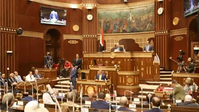 رئيس الحزب الناصري يدير الجلسة الافتتاحية لمجلس الشيوخ ويبدأ بحلف اليمين الدستورية