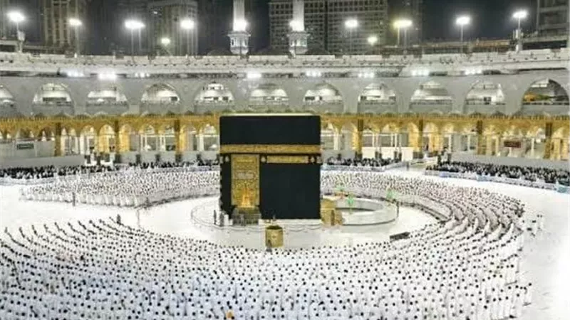 تفادياً للنصب.. وزارة السياحة تعلن أبرز شروط رحلات العمرة للموسم الجديد 1447هـ 
