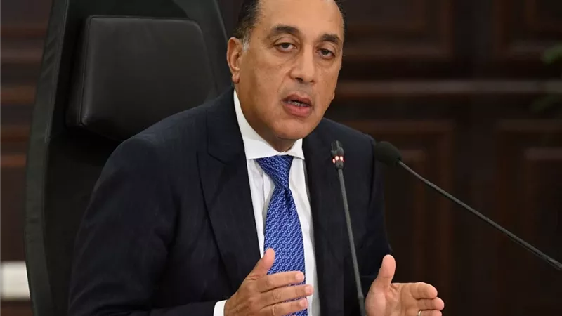 مدبولي يهنئ الرئيس السيسي بالذكرى الـ12 لثورة 30 يونيو