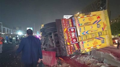  دهس 7 سيارات.. ضبط سائق التريلا المتسبب في حادث دائري البساتين