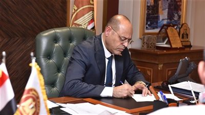 وزير العمل يوجه بمتابعة تداعيات حادث المنوفية.. وسرعة صرف التعويضات اللازمة 