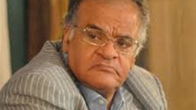 هشام نصر: الرئاسة الشرفية هدية بسيطة لممدوح عباس