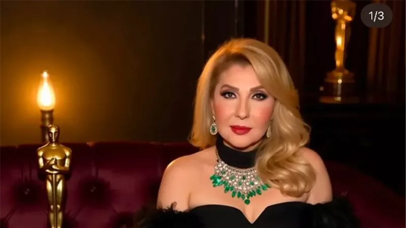نادية الجندي تحتفي بتكريمها عن فيلم الباطنية في مهرجان الزمن الجميل بلبنان
