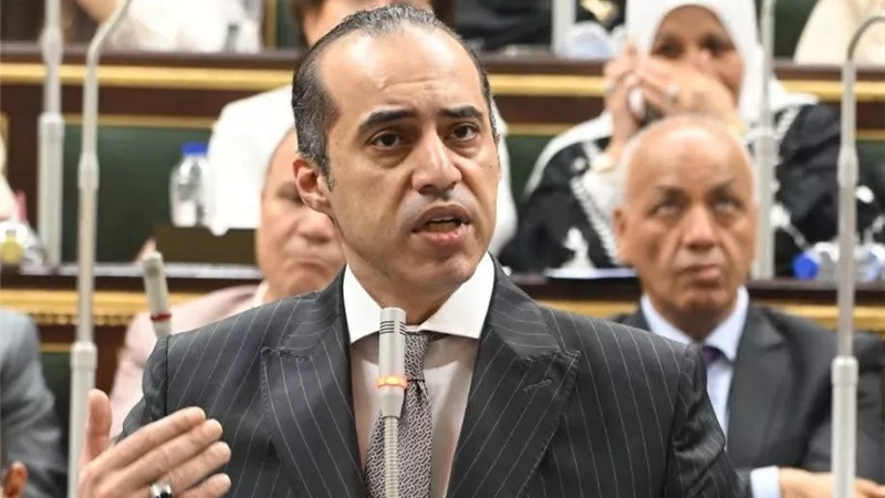وزير الدولة للشئون النيابية يطمئن المواطنين: جميع البيانات مؤمنة بالكامل 
