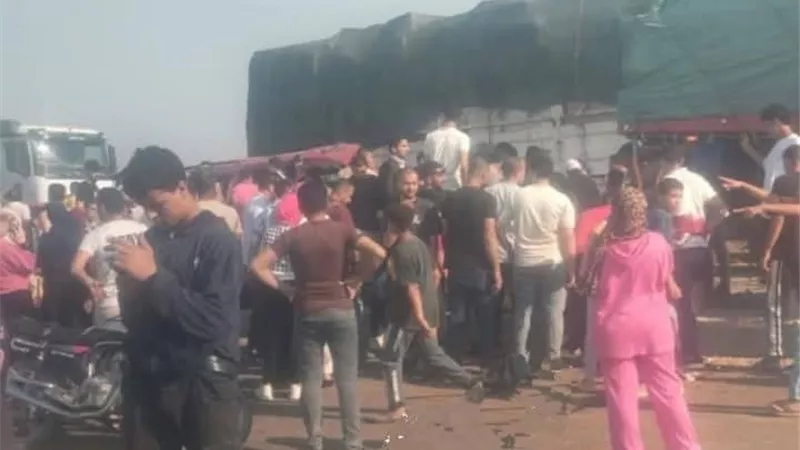 إصابة 8 أشخاص إثر تصادم 3 سيارات بطريق الإسماعيلية الزقازيق الزراعي 