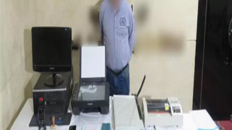 «نصاب الجيزة».. ضبط مالك شركة إلحاق عمالة بالخارج