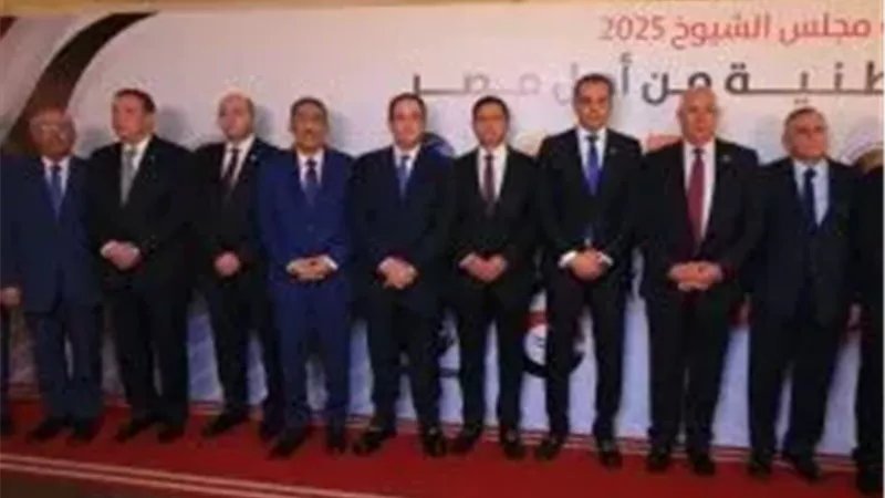 خلال الاجتماع 