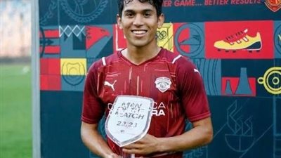 محمد شكري على رادار الأهلي.. هل اقترب رحيل أحمد عبد القادر؟