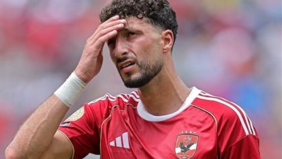 بعد هجوم جمهور الأهلي.. وسام أبو علي يخرج من عنق الزجاجة بـ«إغلاق»