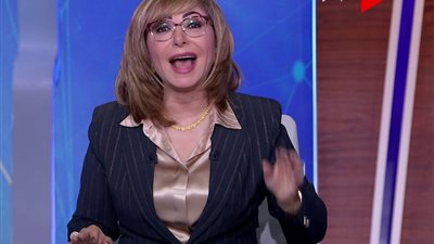لميس الحديدي تهاجم منتقدي فساتين مهرجان الجونة (فيديو)