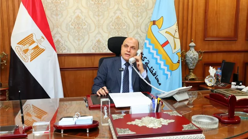 محافظ كفر الشيخ يهنئ أوائل الدبلومات الفنية من أبناء المحافظة