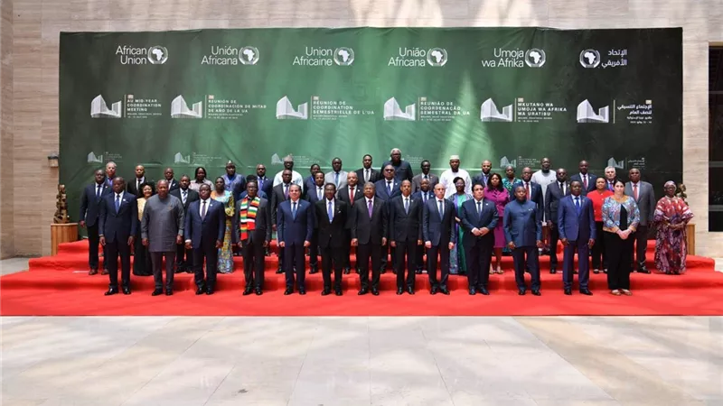 السيسي يبحث مع رئيس غينيا الإستوائية سبل تعزيز العلاقات الثنائية