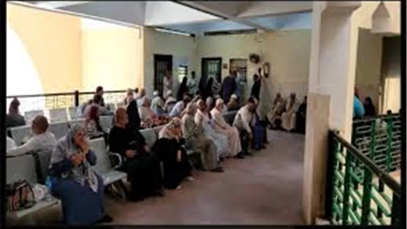 بين طوابير الألم وقرارات العلاج.. رحلة المعاناة في فروع التأمين الصحي بالمنوفية