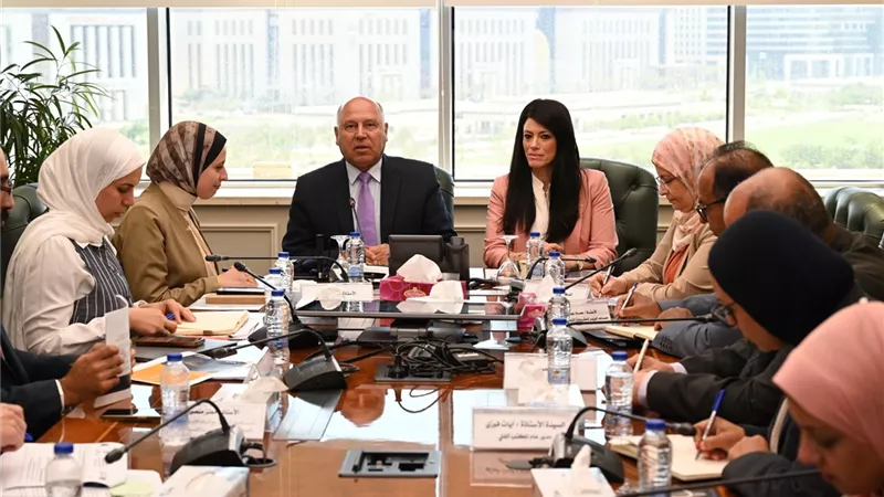 خارطة خضراء للصناعة المصرية: تنسيق حكومي لتمويل التحول الصناعي وتقليل الكربون