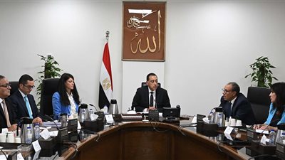 مدبولي يعقد اجتماعا لمتابعة جهود تعزيز التعاون الاقتصادي المصري الأمريكي