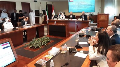 وزير النقل يستعرض فرص التعاون بمشروعات البنية التحتية خلال ملتقى الاستثمار المصري الكويتى