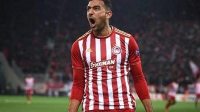 استعدادا لرحيل وسام أبو علي.. أحمد حسن كوكا يقترب من تدعيم هجوم الأهلي