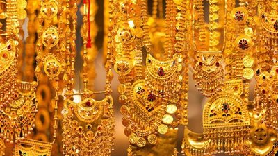 انخفاض سعر الذهب اليوم الخميس 24-7-2025.. وصل لكام؟