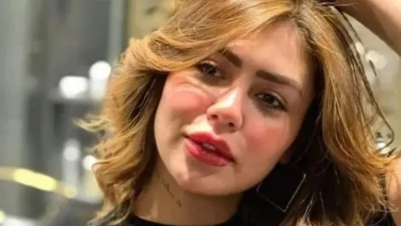 إخلاء سبيل هدير عبد الرازق مع إلزامها بحضور جلسة المحكمة الاقتصادية
