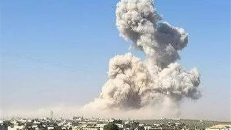 قتلى وجرحى بينهم أطفال.. انفجار مستودع ذخيرة يهز إدلب