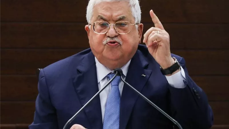 الرئيس الفلسطيني يدعو المجتمع الدولي للتحرك الفوري لوقف المجازر الإسرائيلية