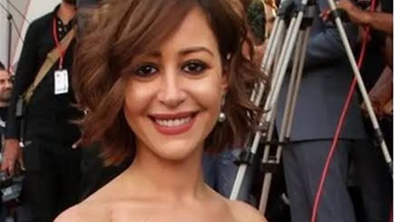 منة شلبي 