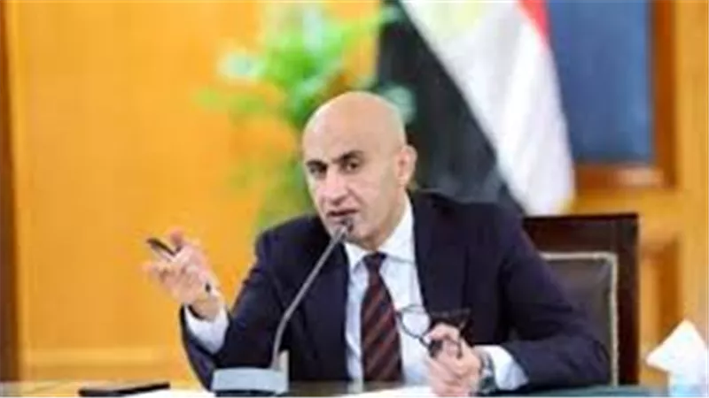 مدبولي يتابع مع وزير التربية والتعليم جهود تطوير المناهج وتدريب المعلمين  
