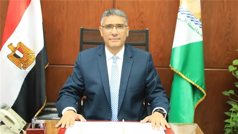 استعدادا لافتتاح المتحف المصري الكبير.. محافظ الجيزة يلتقي رؤساء بعض الأحياء