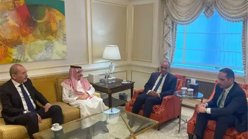 لقاء مصري قطري أردني سعودي لبحث إعادة إعمار غزة