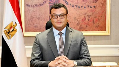 من ضمنها المسرح الروماني .. ووزير الإسكان يتفقد المدينة التراثية بالعلمين الجديدة