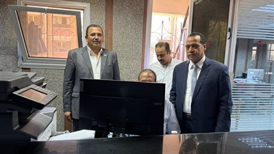 مكتب بريد دائم داخل الغرفة التجارية بسوهاج لتقديم خدمات متكاملة للتجار والمواطنين