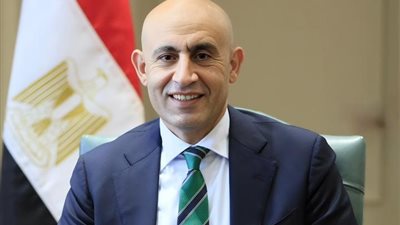 وزير التعليم يعتمد حركة تنقلات جديدة لمديري ووكلاء المديريات