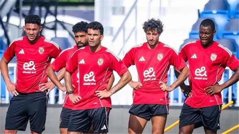 عقب تعثر انتقاله لقاسم باشا.. نجم وسط الأهلي يظهر في تدريبات الفريق اليوم 