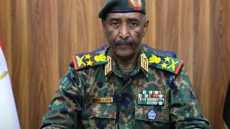 البرهان يؤكد استمرار المعركة ضد الدعم السريع حتى تسليم السلاح