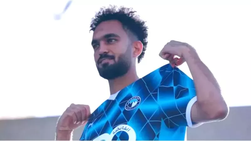 تزامنا مع غلق القيد.. بيراميدز يعلن رسميا ضم مصطفي زيكو جناح نادي زد