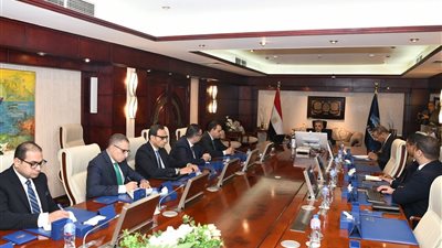 أسامة ربيع: توطين الصناعة البحرية أولوية.. وقناة السويس منفتحة على أسواق جديدة