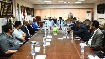 وزير الرياضة ورئيس اللجنة الأولمبية يجتمعان باتحادي رفع الأثقال والمصارعة.. تفاصيل