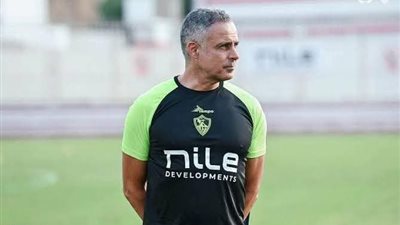 الزمالك يتفق مع جوميز على تسوية مستحقاته لرفع القيد
