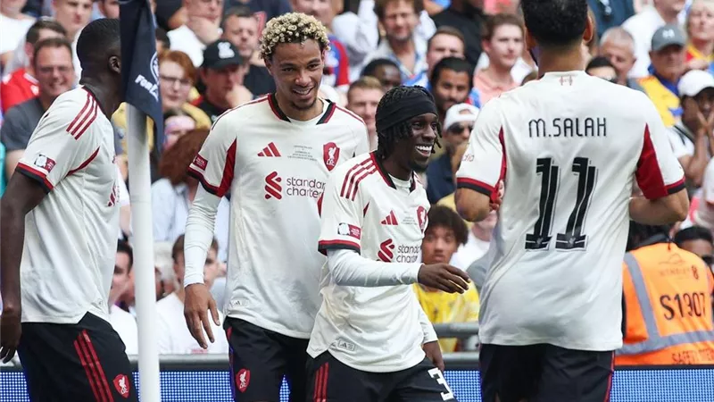 موعد مباراة ليفربول وبورنموث في افتتاح الدوري الإنجليزي