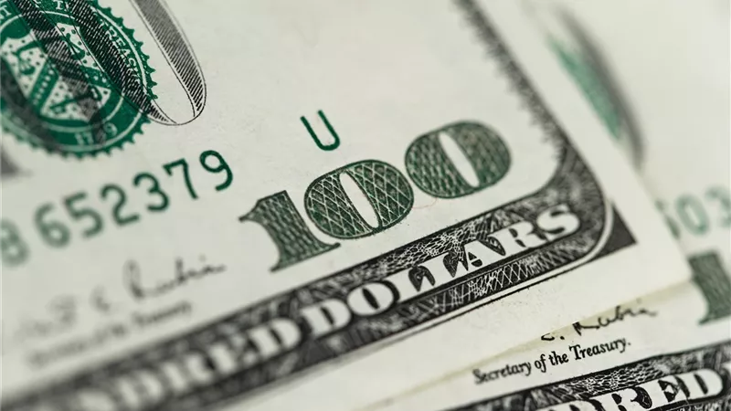 سعر الدولار الأمريكي اليوم الثلاثاء 12-8-2025.. الأخضر بكام؟