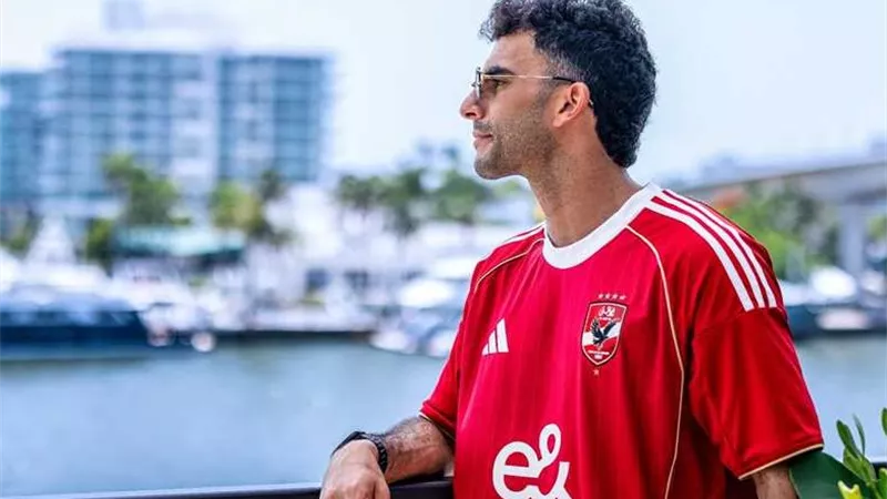 زيزو يتقدم ببلاغ للنائب العام ضد نادي الزمالك وجماهيره (خاص)